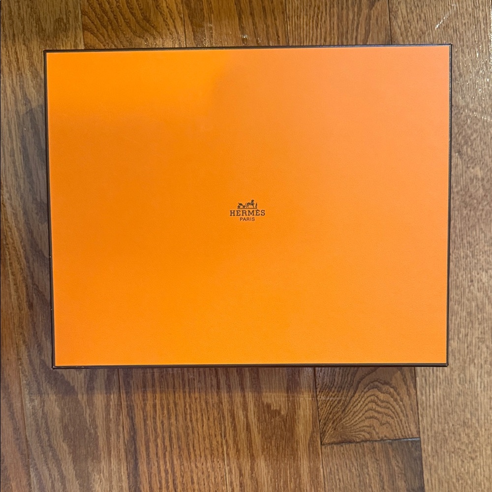 Hermes Orange Box